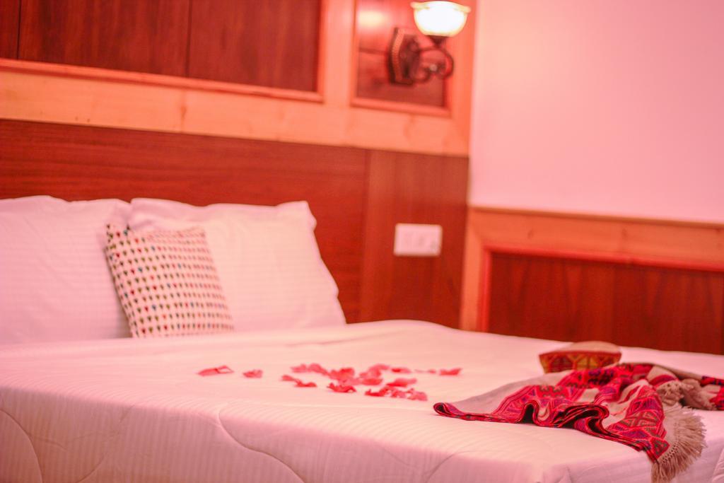 Vivaan The Sunrise Resort Manāli Exterior foto