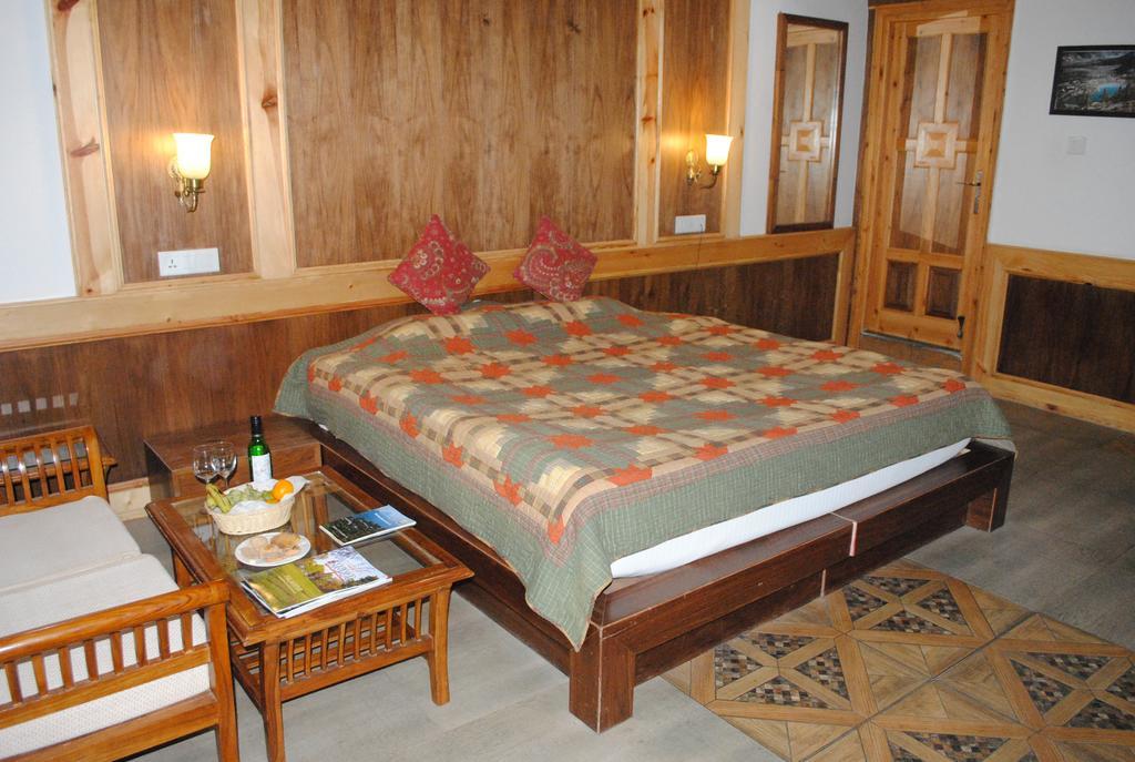 Vivaan The Sunrise Resort Manāli Exterior foto